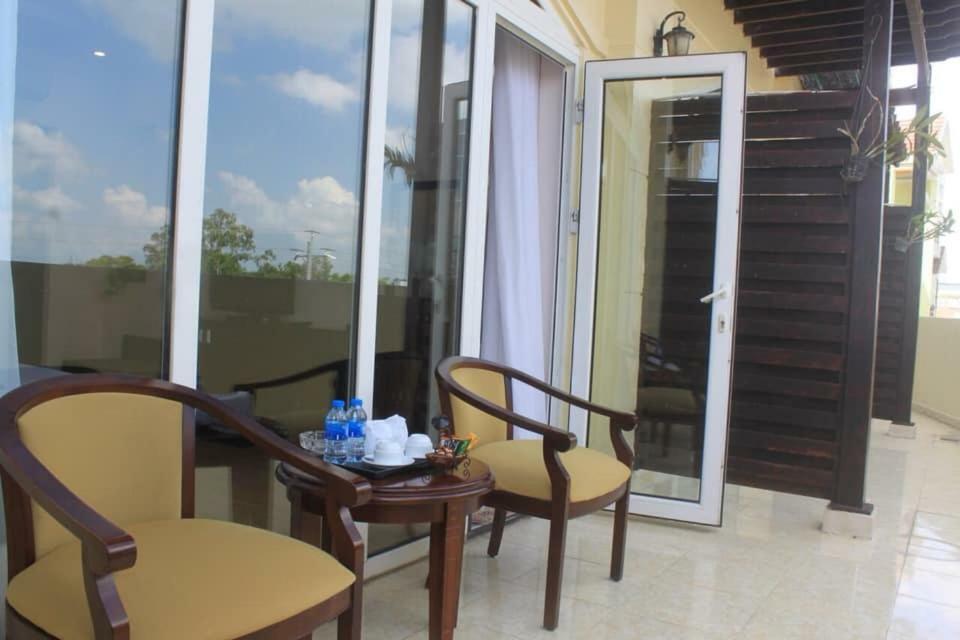 Chau Pho Hotel Chau Doc Extérieur photo